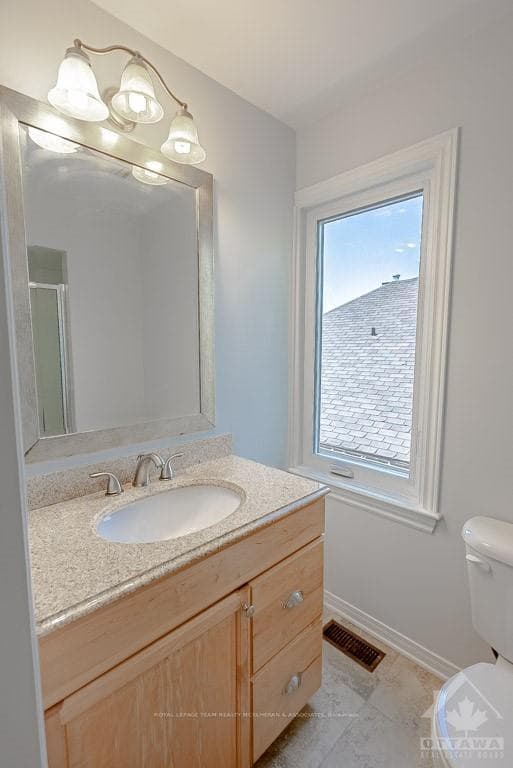 43 RIDEAU Terrace photo 30