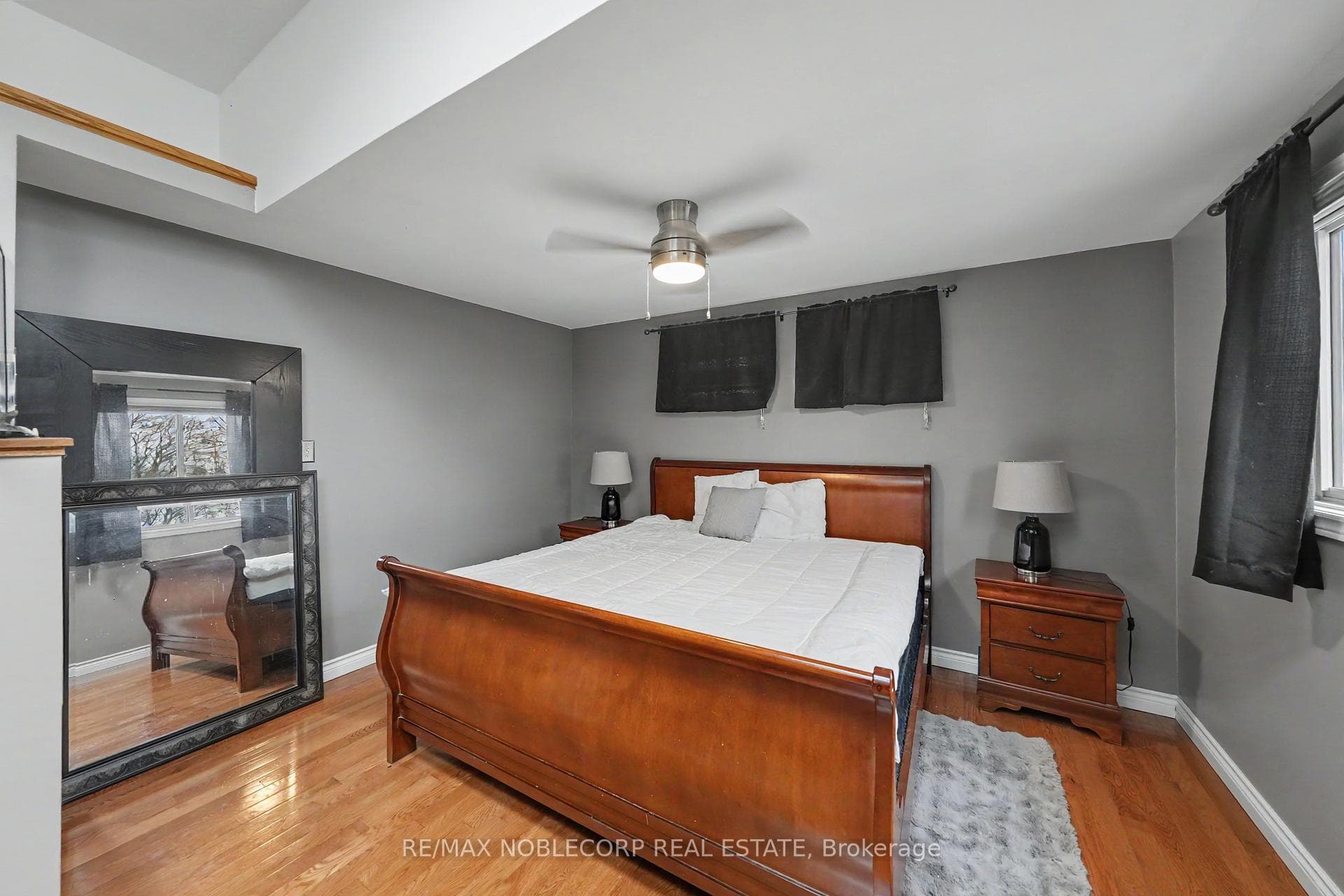 24 Maple Avenue photo 34