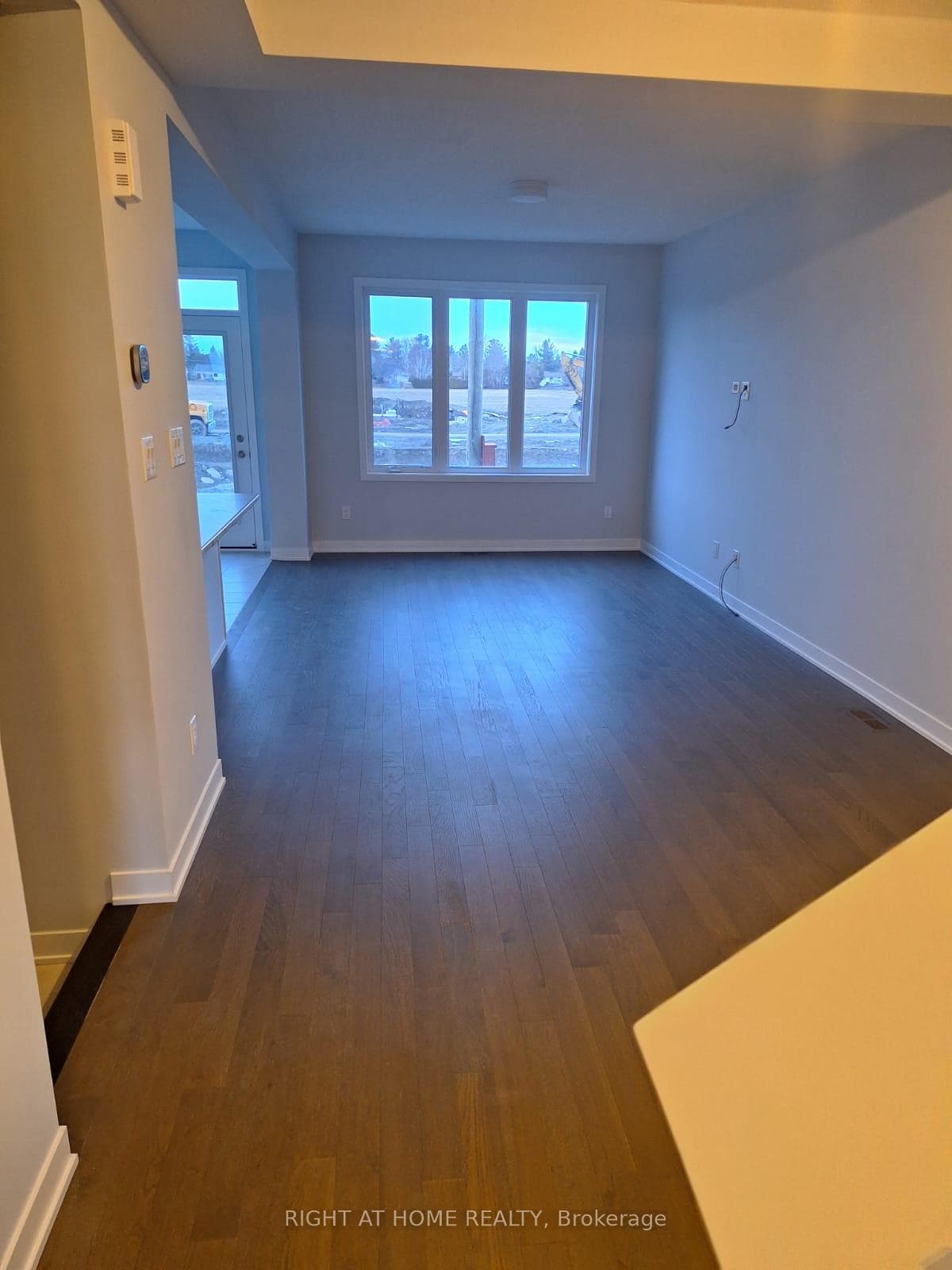 738 Quilter Row photo 2