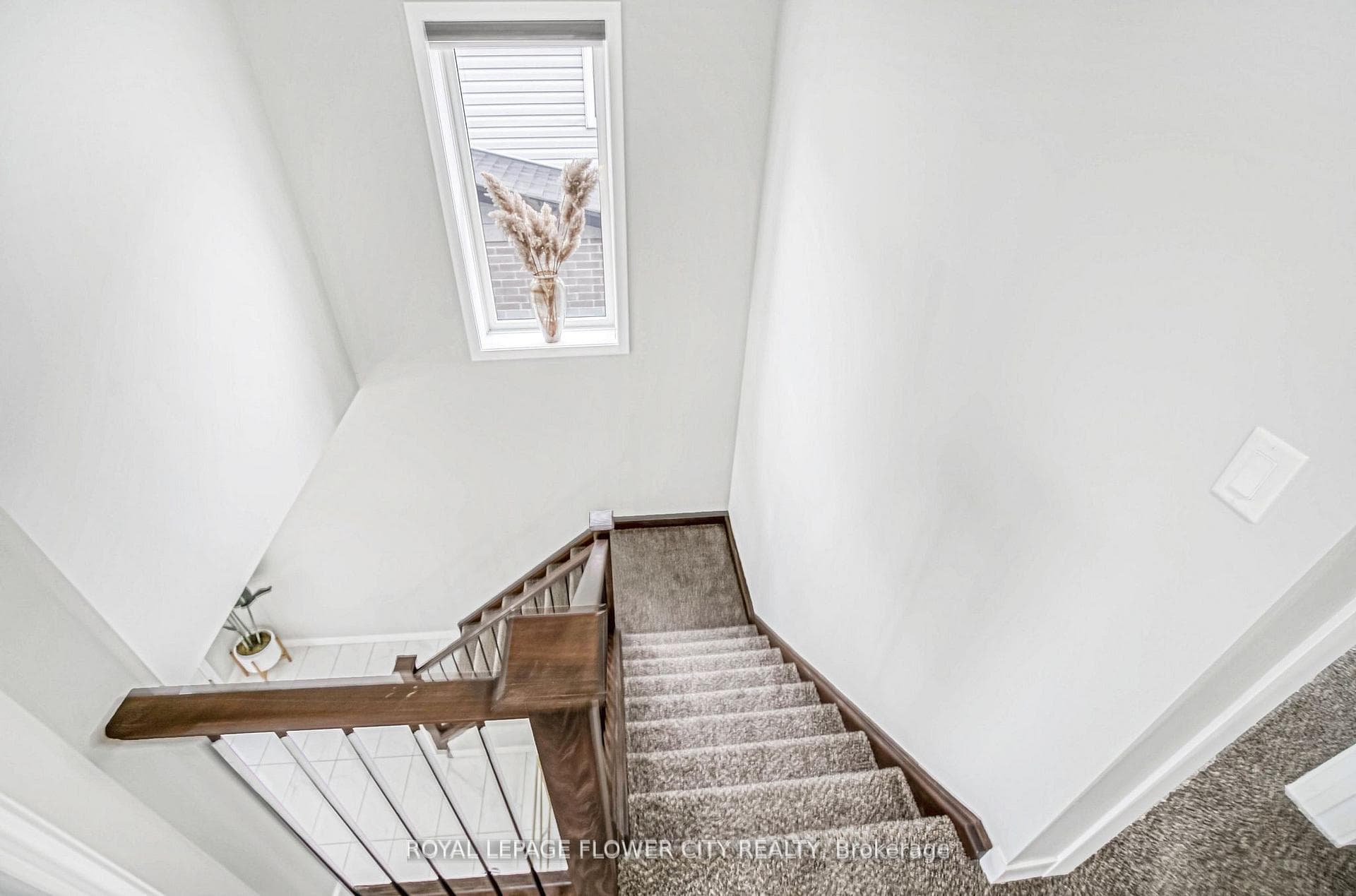 1266 Twilite Boulevard photo 30