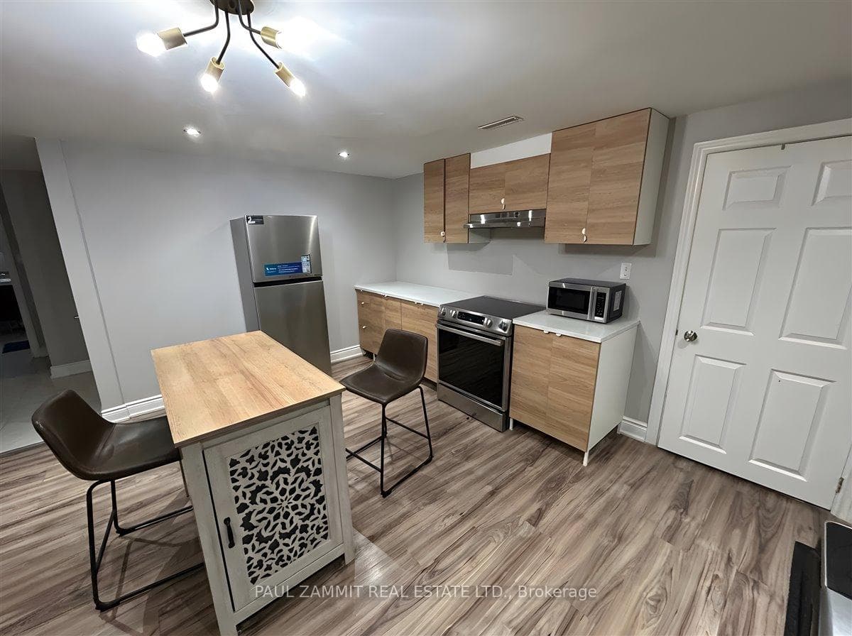 47 Ladyslipper Court photo 26