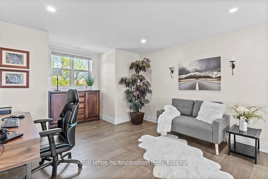 4601 Rice Lake Drive photo 23