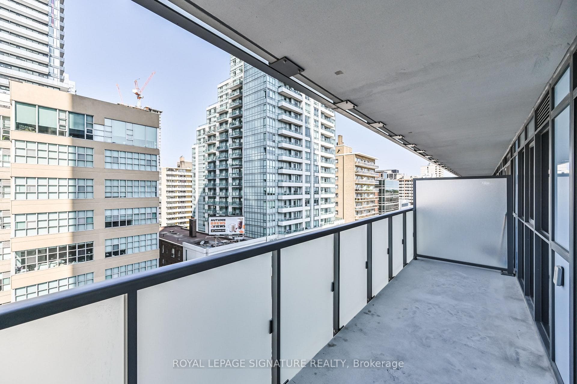 125 Redpath Avenue Unit 606 photo 26