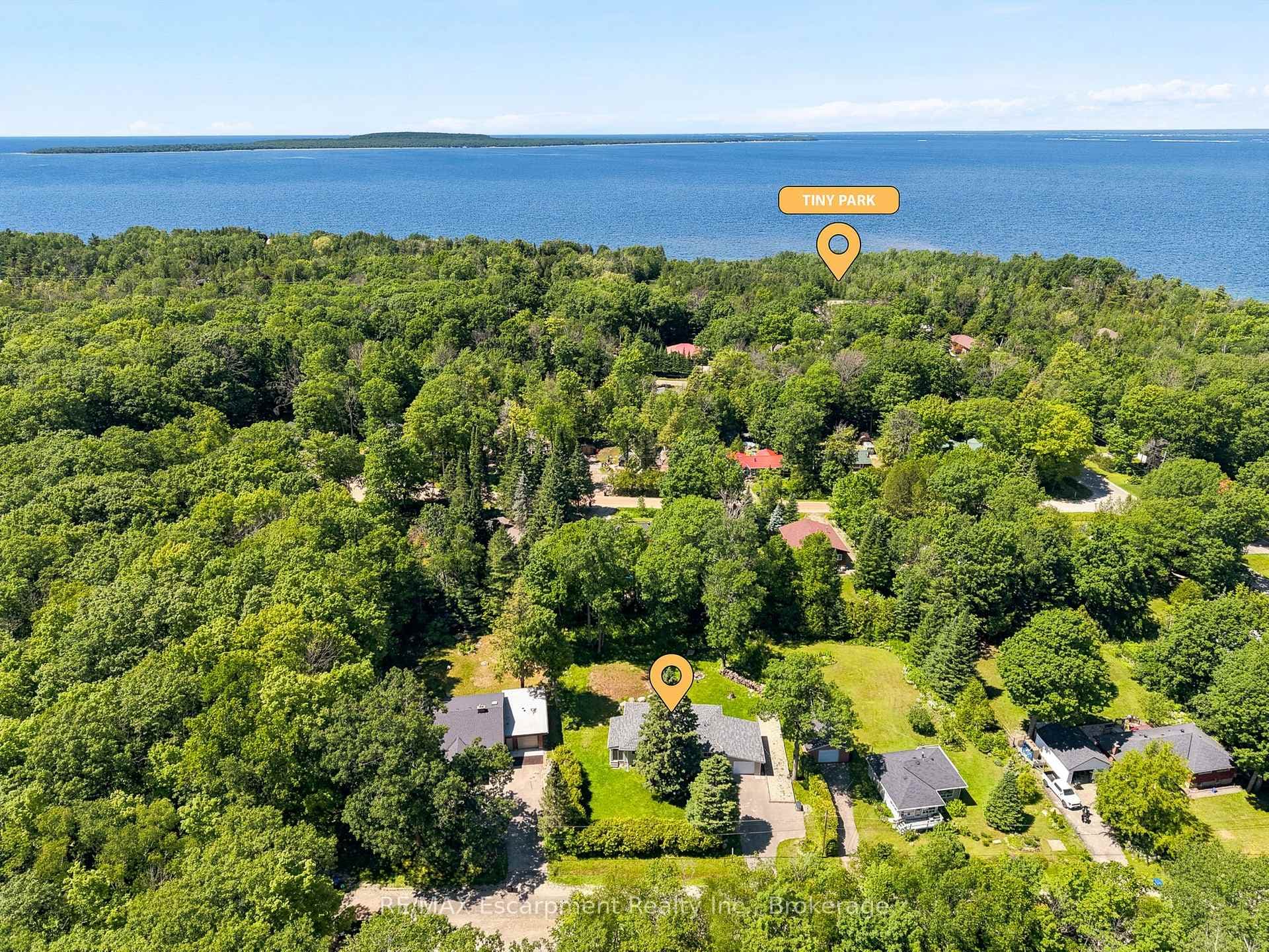 16 Hiawatha Road photo 37