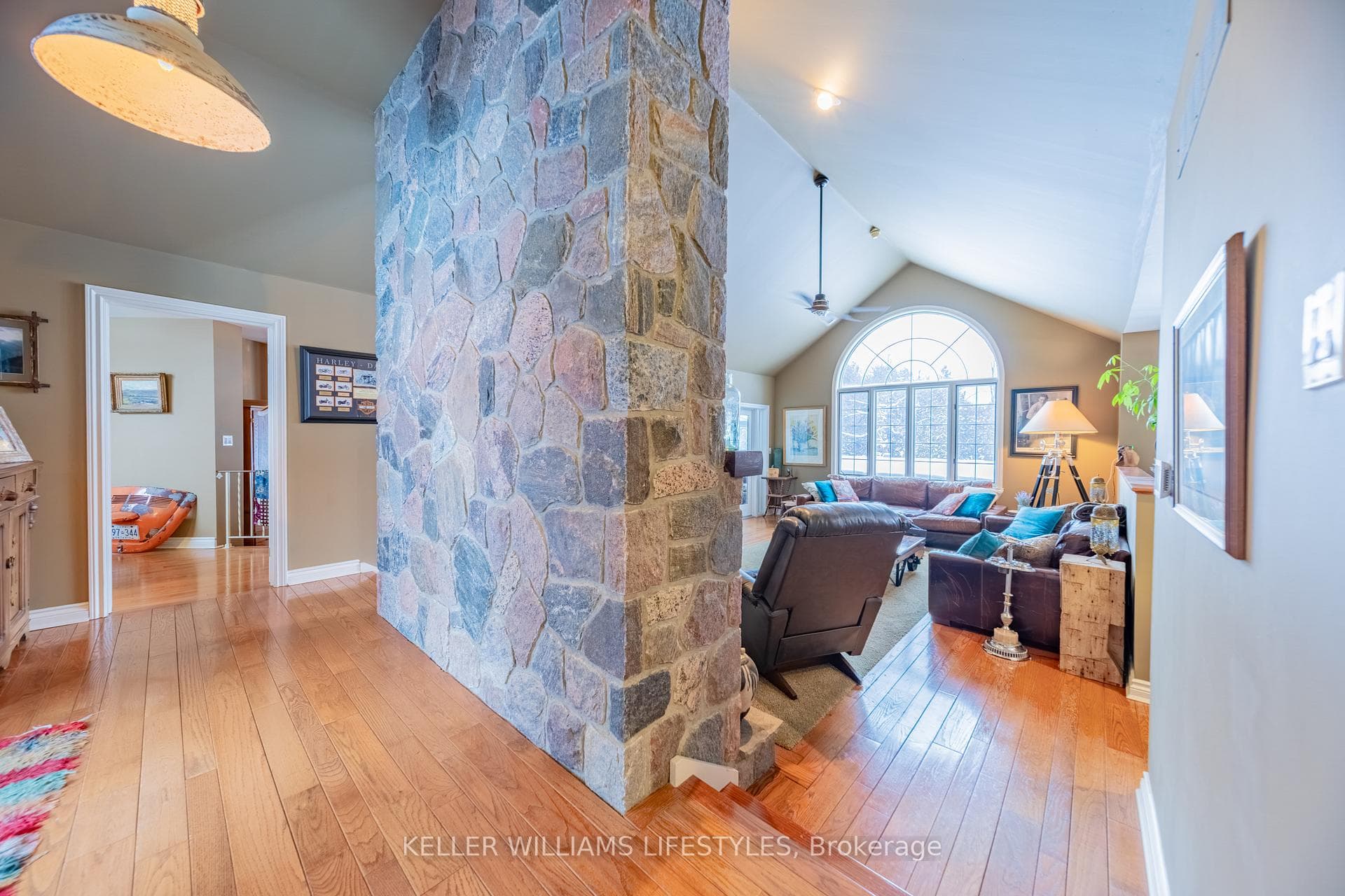 33992 Moore Court photo 7