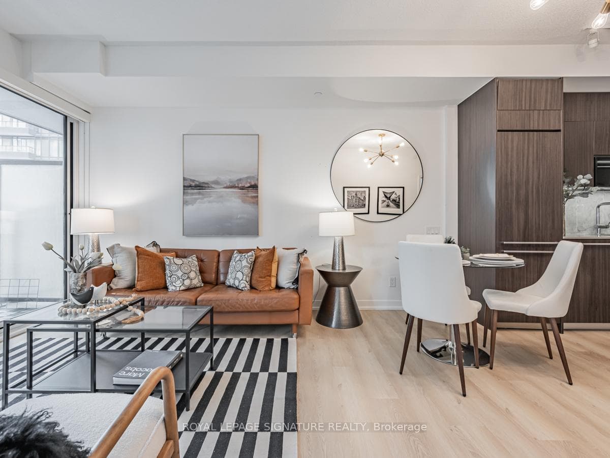 90 Queens Wharf Road Unit 508 photo 1