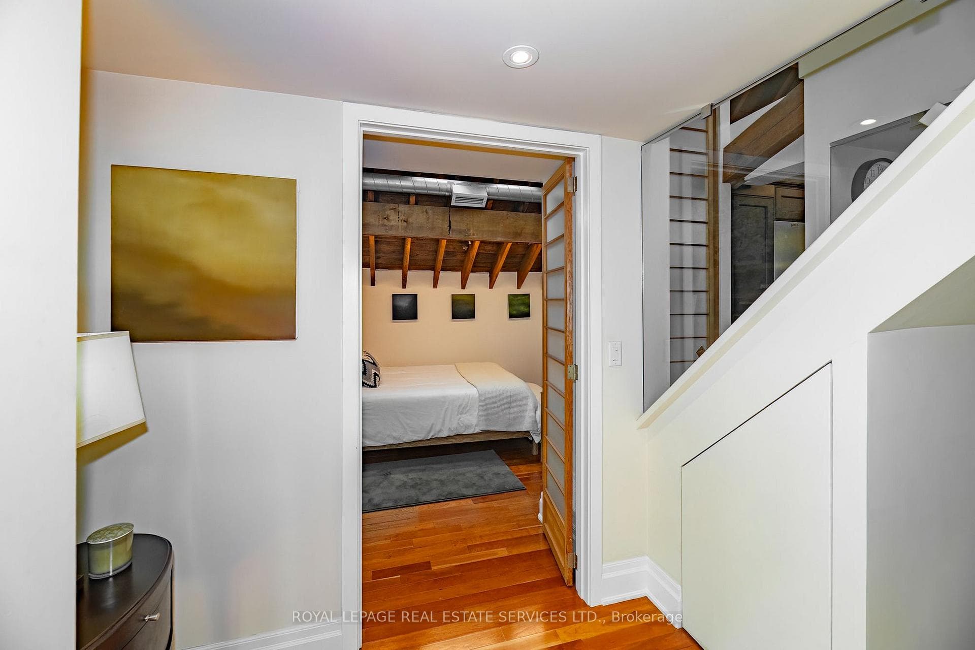 384 Sunnyside Avenue Unit 308 photo 20