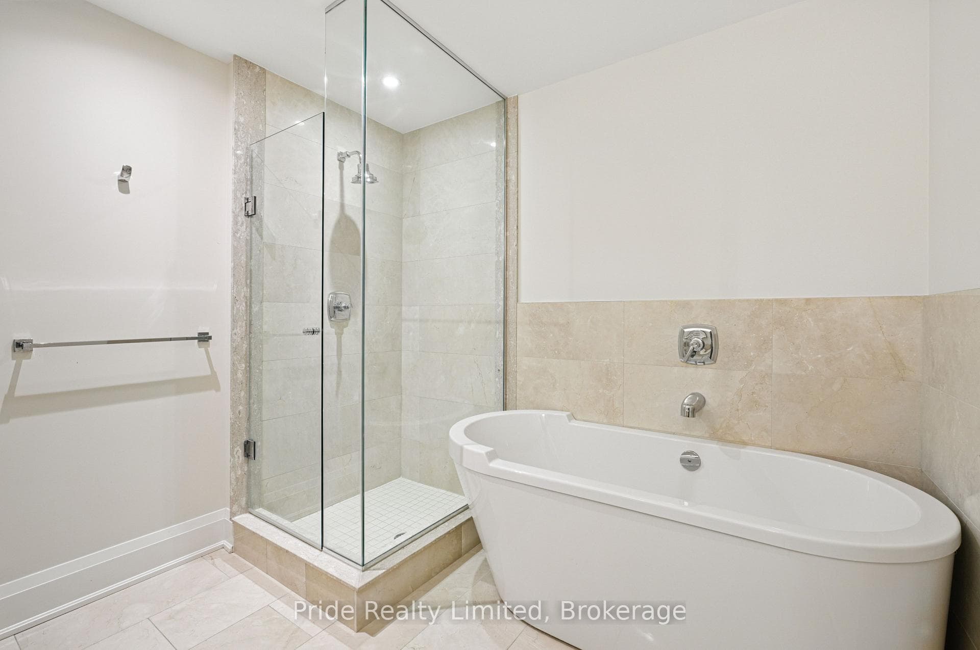 11 Bronte Road Unit 210 photo 20