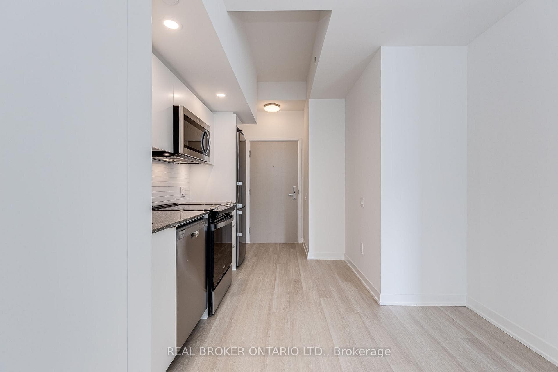 500 Wilson Avenue Unit 832 photo 7