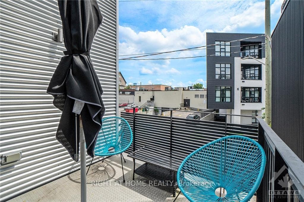 121 ARMSTRONG Street Unit A photo 27