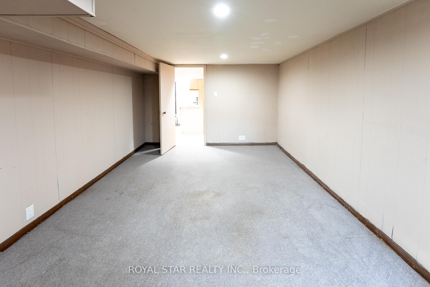 82 Westlake Avenue photo 25