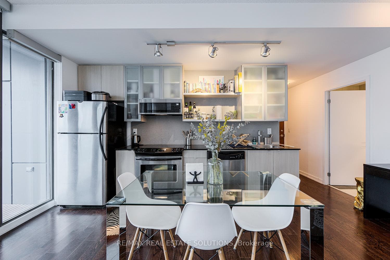 33 Lombard Street Unit 1603 photo 12