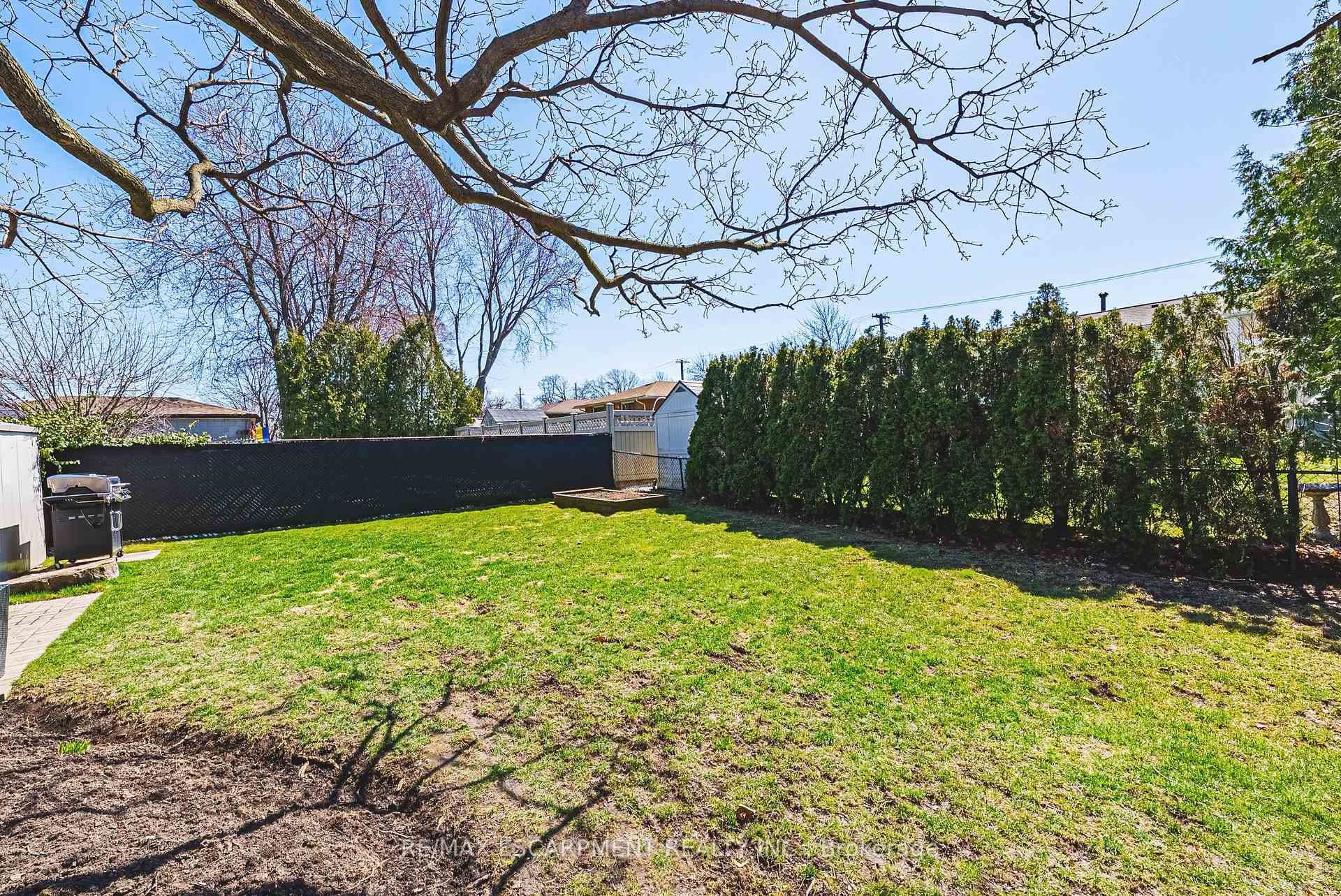 29 Silvercrest Drive photo 42