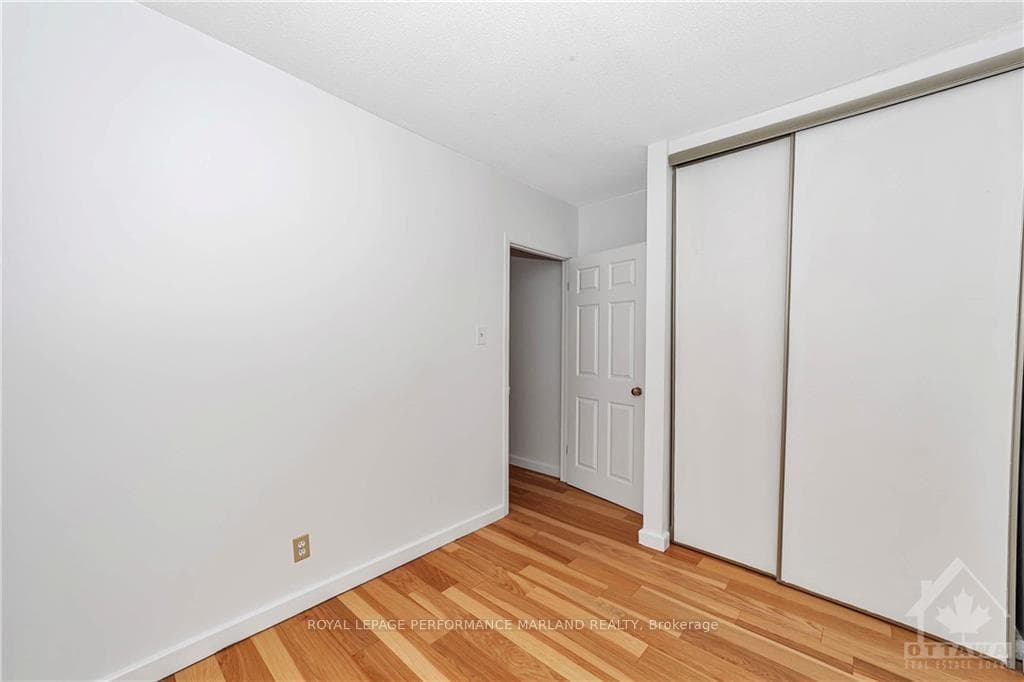 51 LEES Avenue photo 13