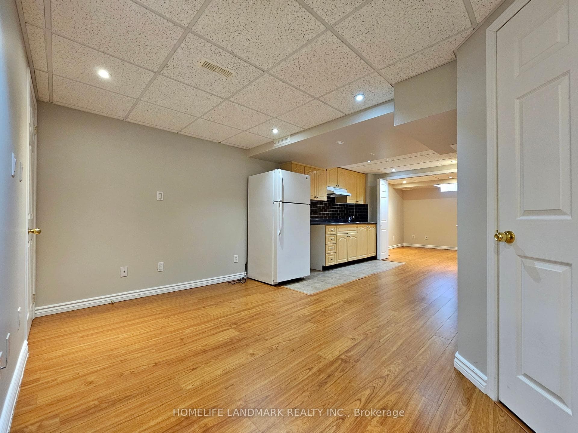 1310 Galesway Boulevard photo 25