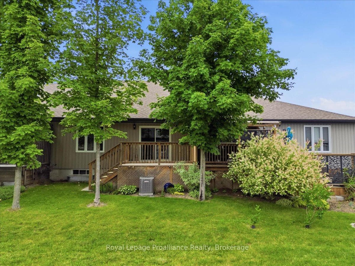 60 Conger Drive photo 2