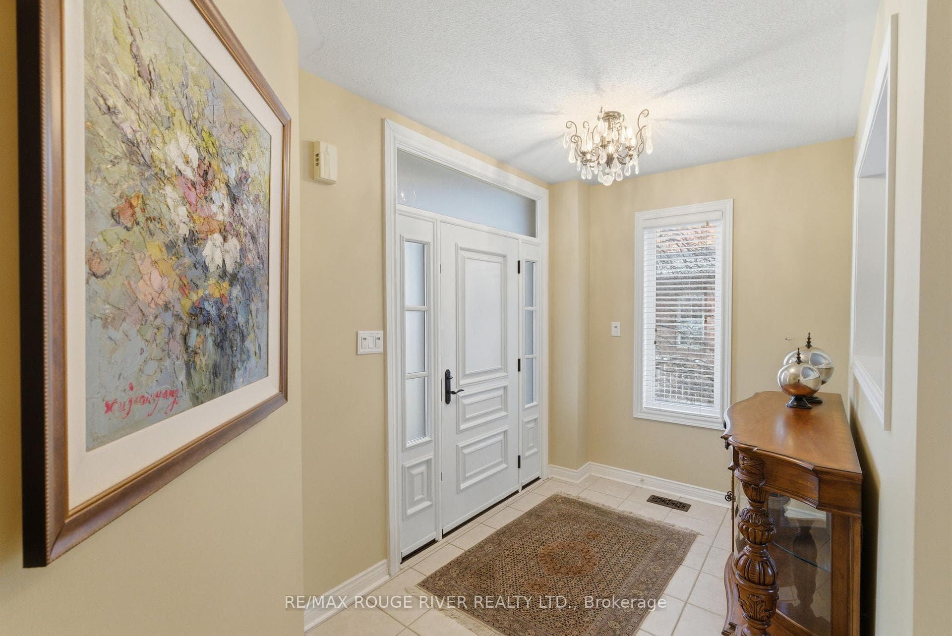 11 Bugelli Drive photo 2