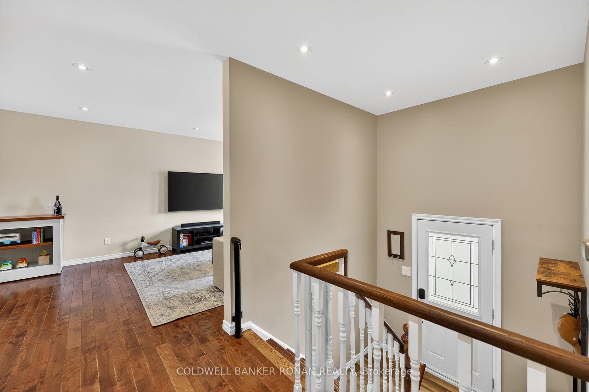 36 McCarthy Crescent photo 4