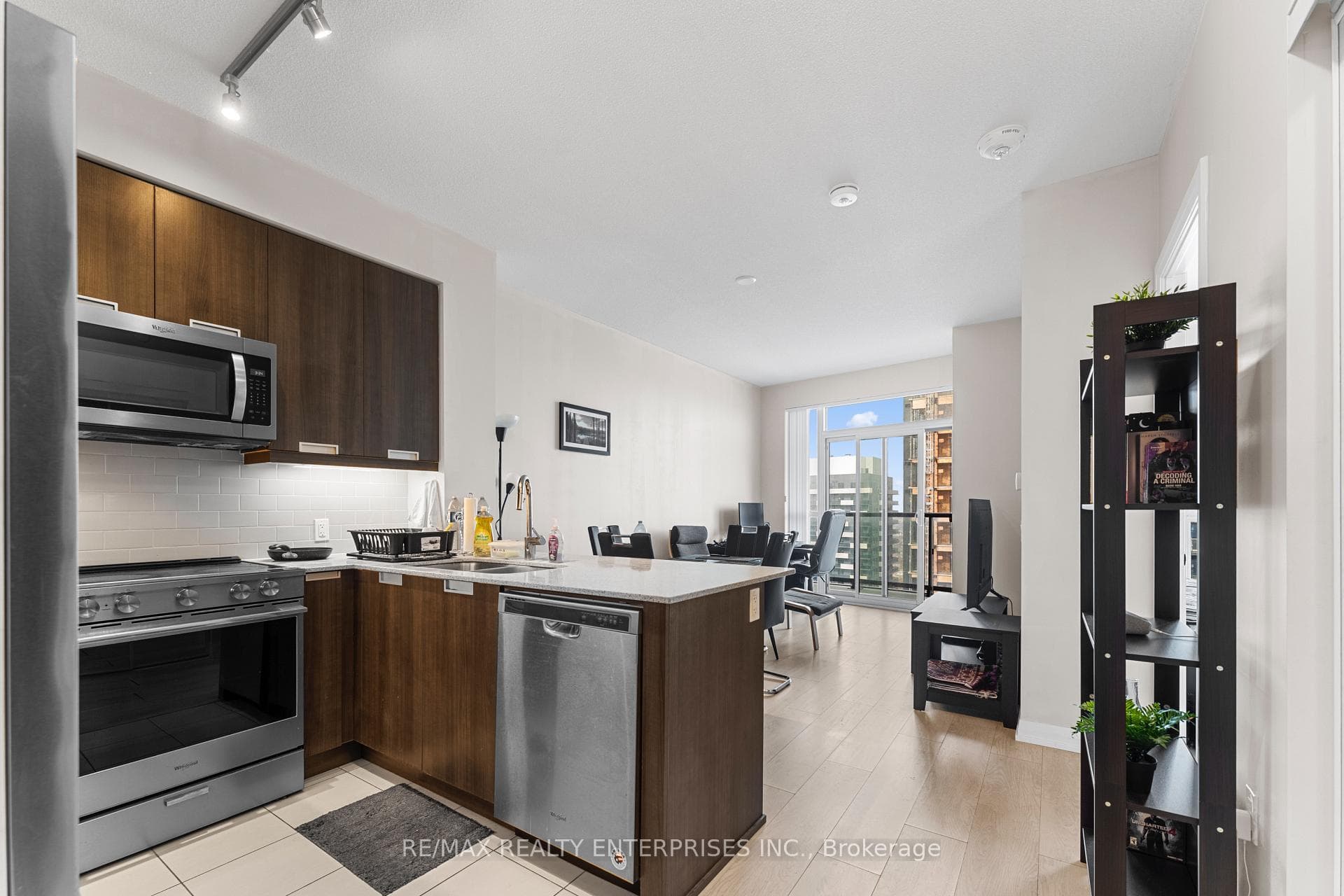 35 Watergarden Drive Unit 3212 photo 5
