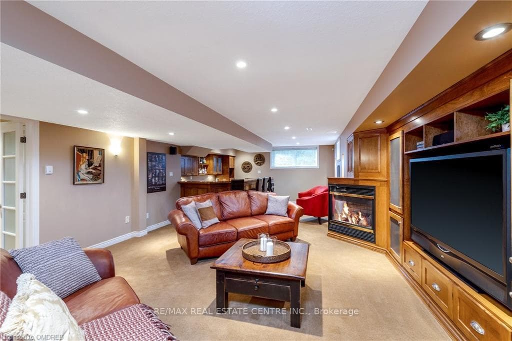 35 Karendale Crescent photo 30
