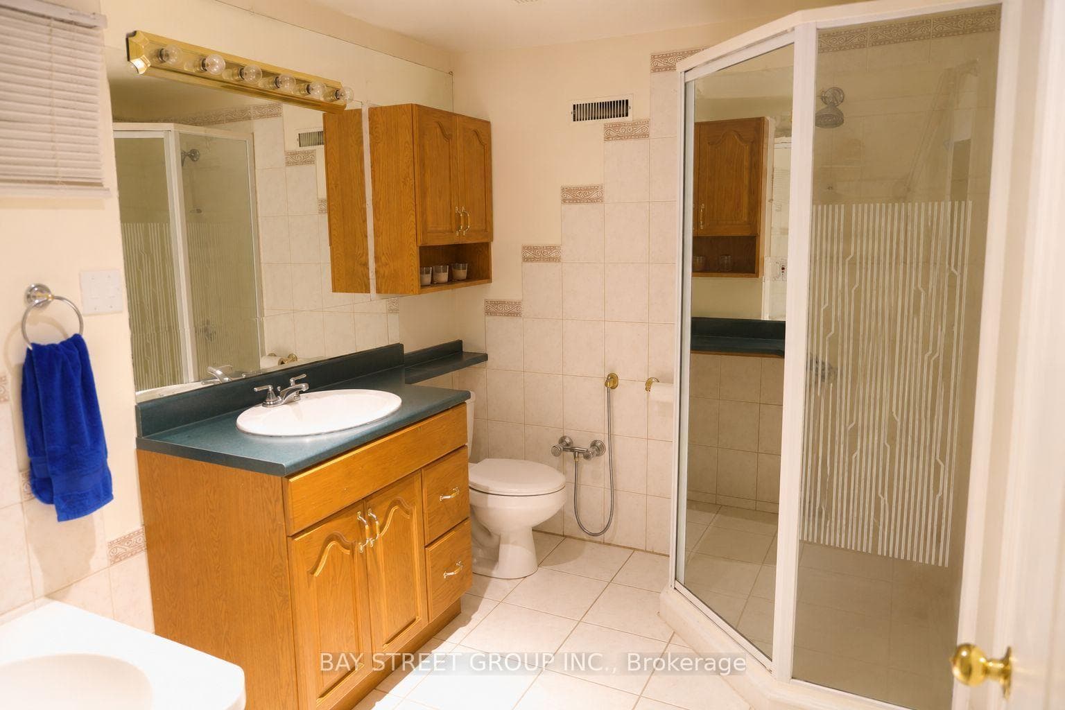 Bsmt - 27 Stornoway Crescent photo 3