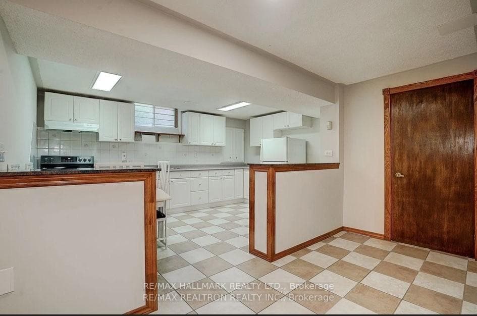 364 Castlehill Road Unit Bsmt photo 4