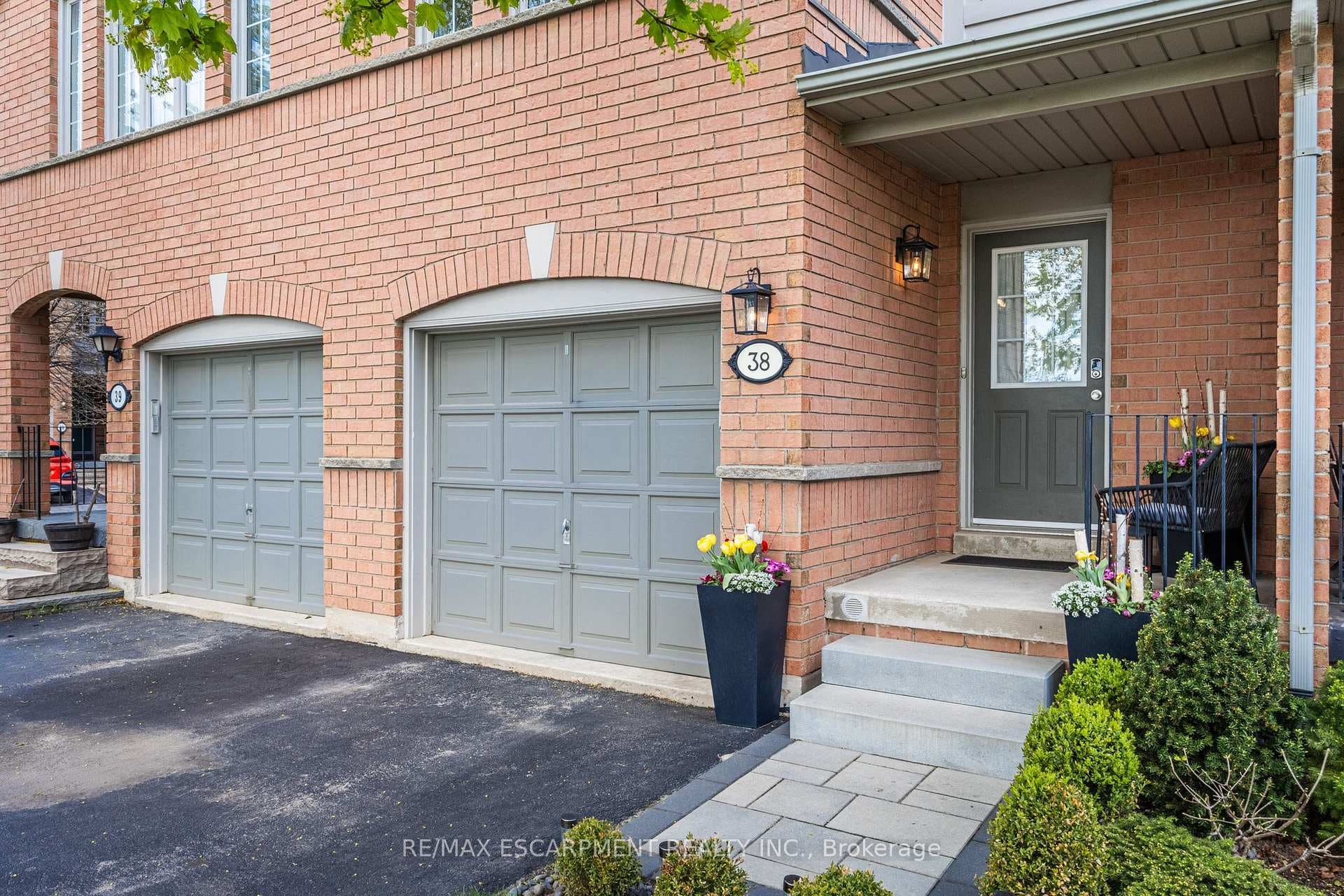 5555 Prince William Drive Unit 38 photo 4