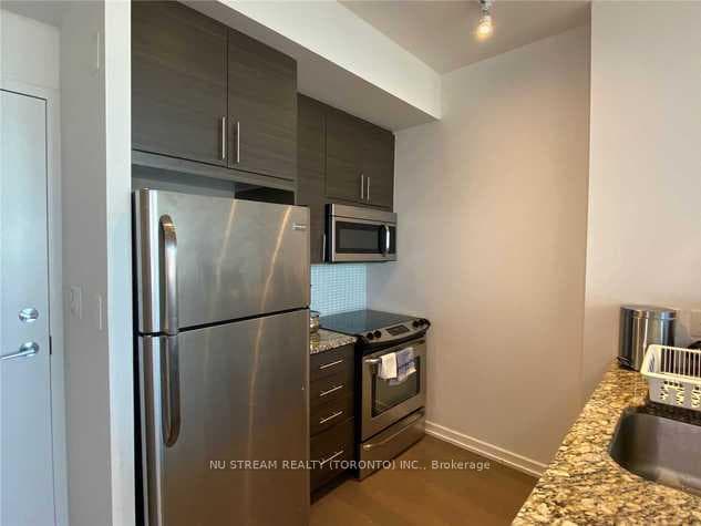 70 Forest Manor Road Unit 3608 photo 2