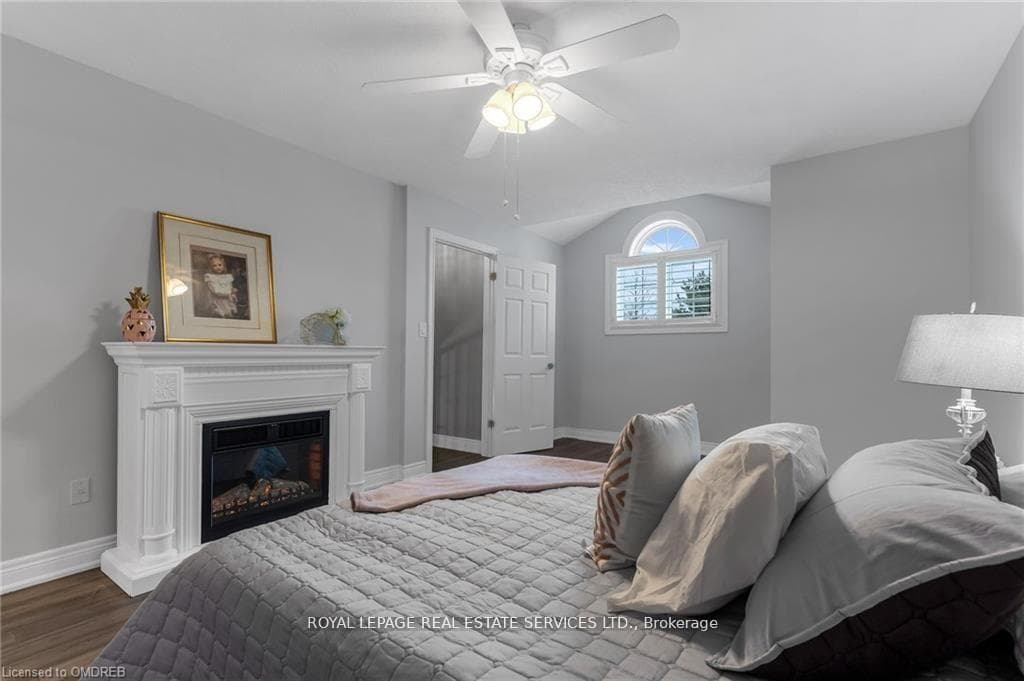 82 TWENTYPLACE Boulevard photo 20
