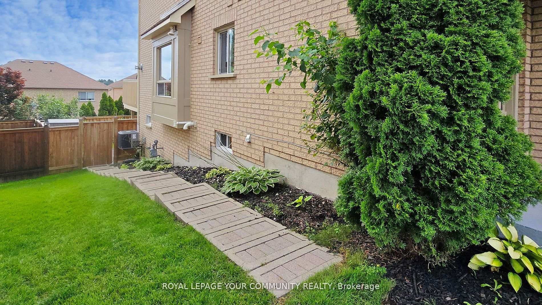 129 Primeau Drive photo 33