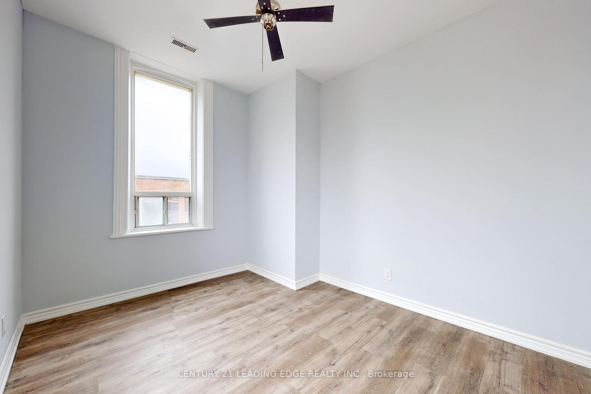 18 Brock Street Unit 1 photo 26