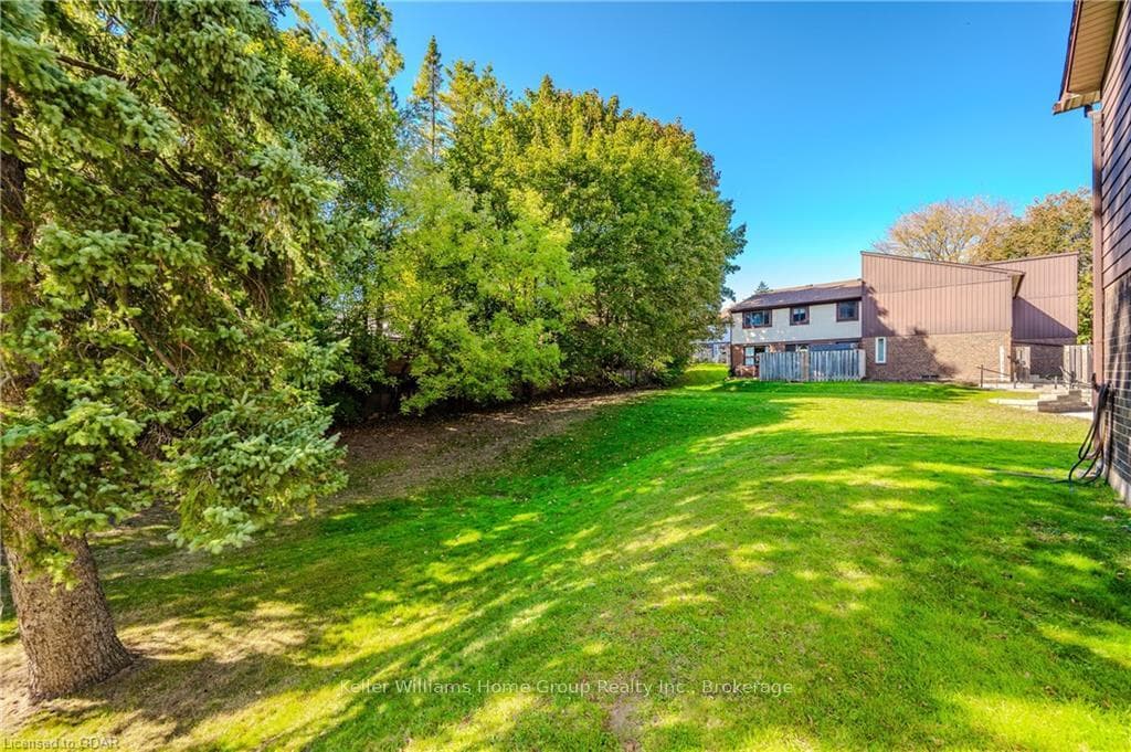 45 MARKSAM Road Unit 33 photo 39