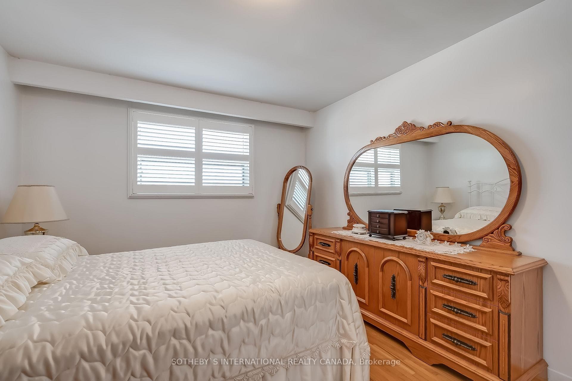 160 Spenvalley Drive photo 15