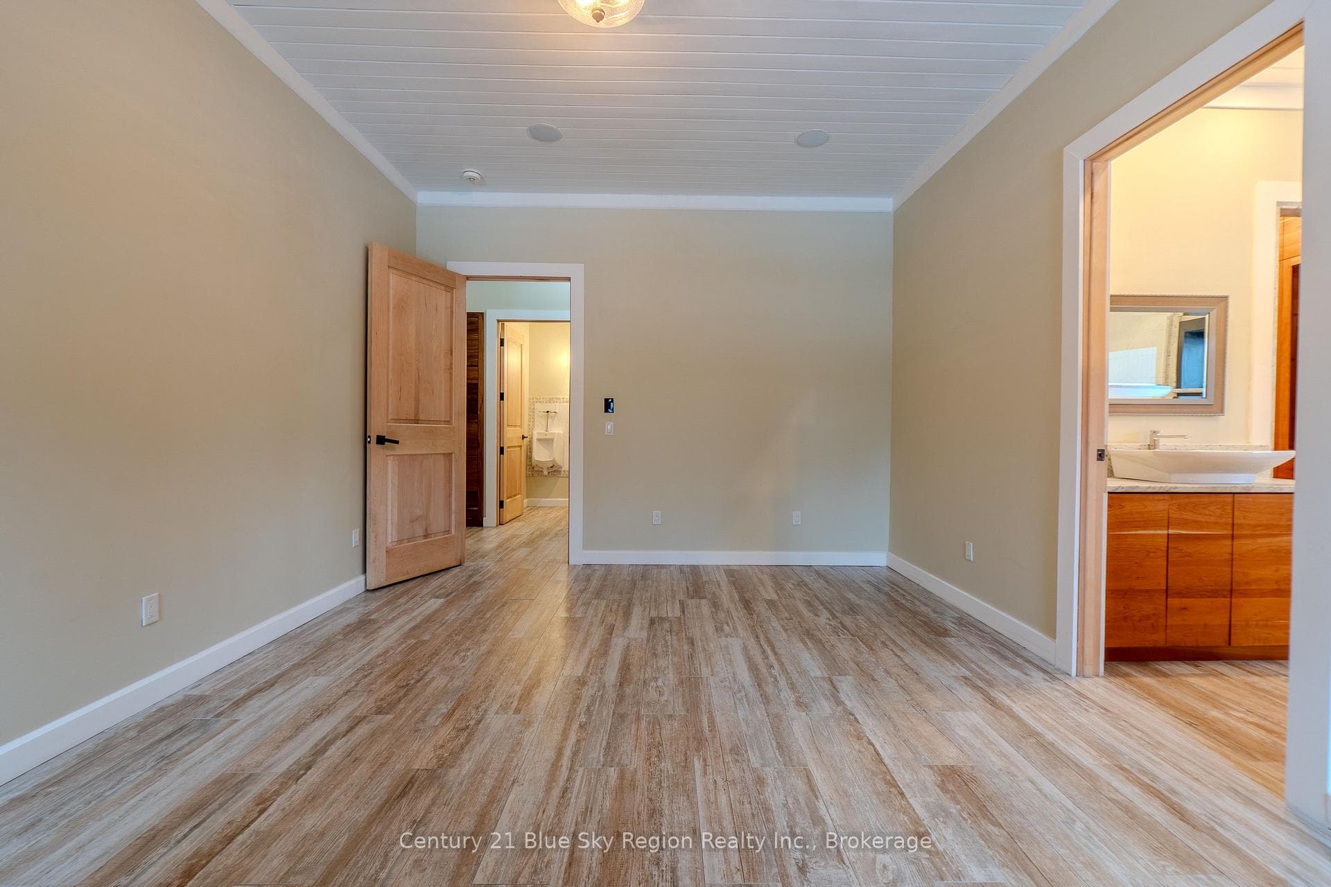 79 Hillcrest Road photo 35