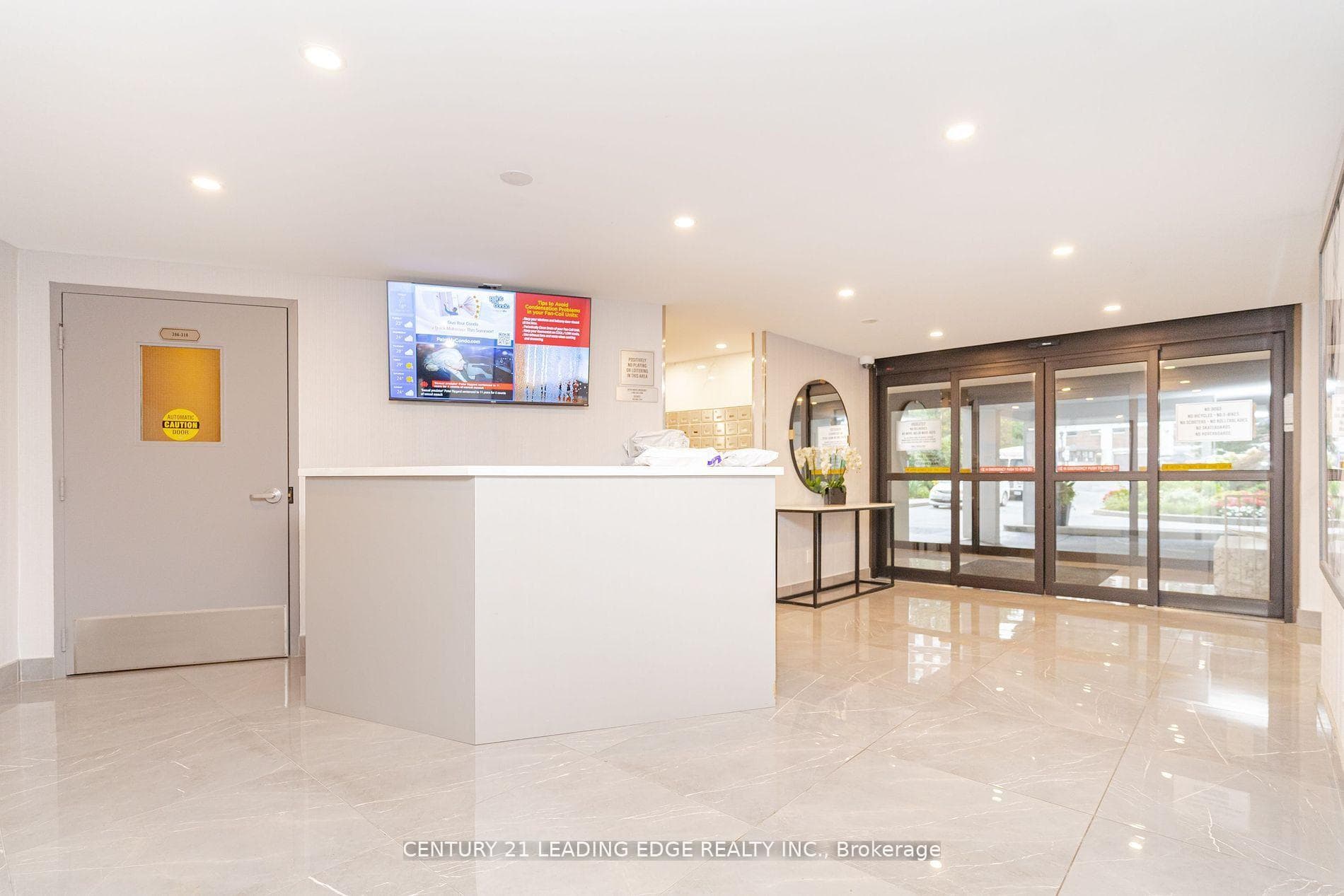 10 Edgecliff Golfway Unit 1704 photo 30
