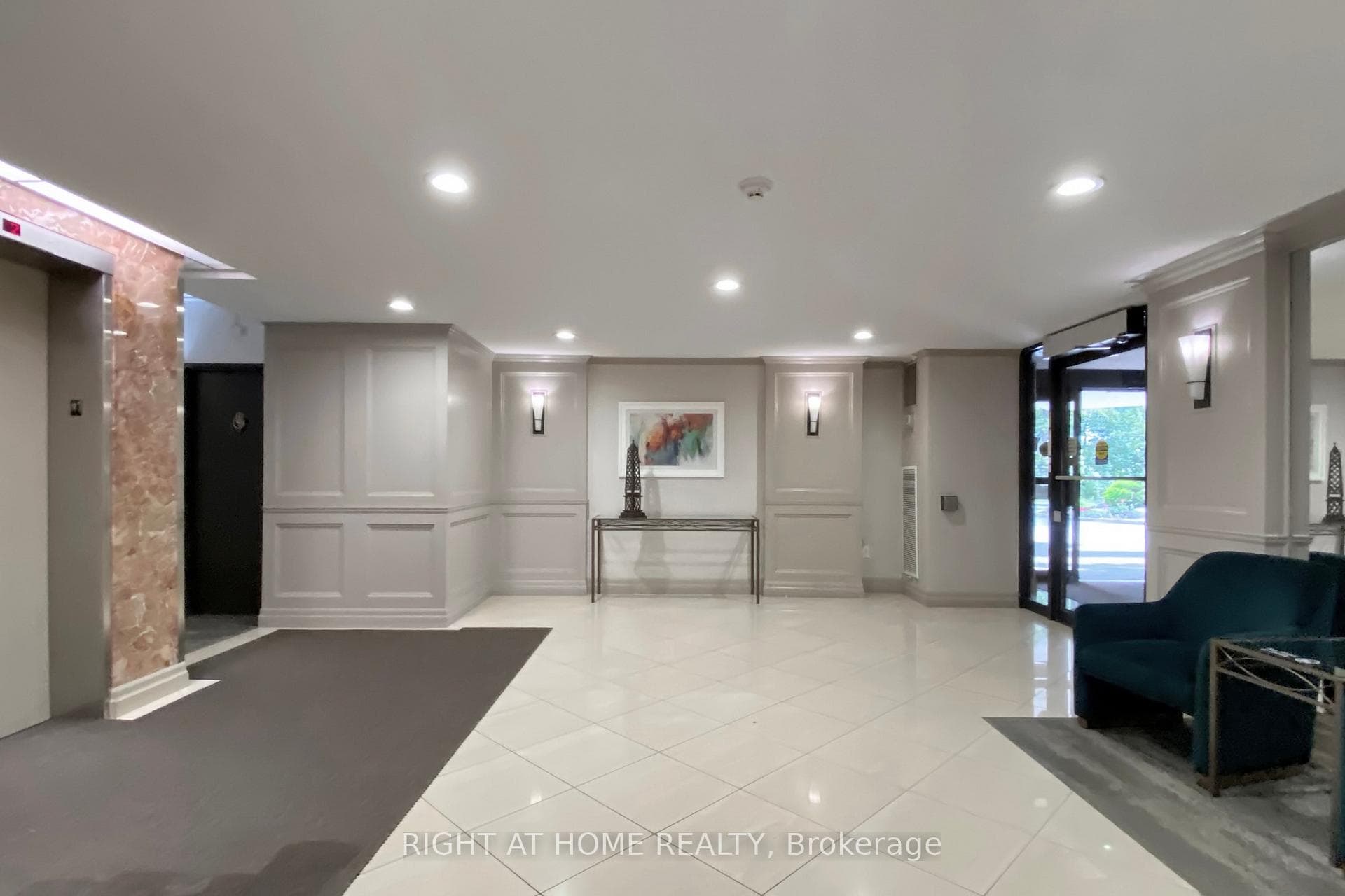 1900 Sheppard Avenue Unit 1807 photo 4