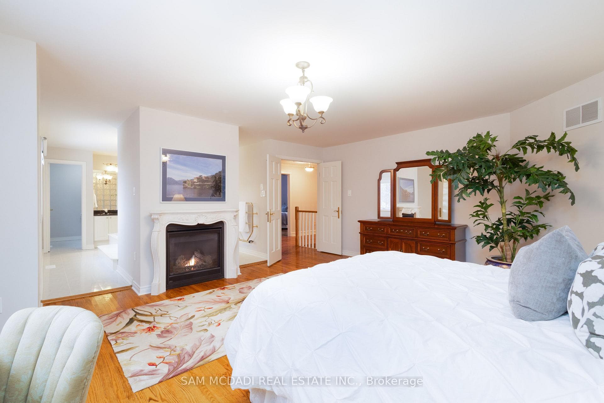 5198 Forest Ridge Drive photo 20