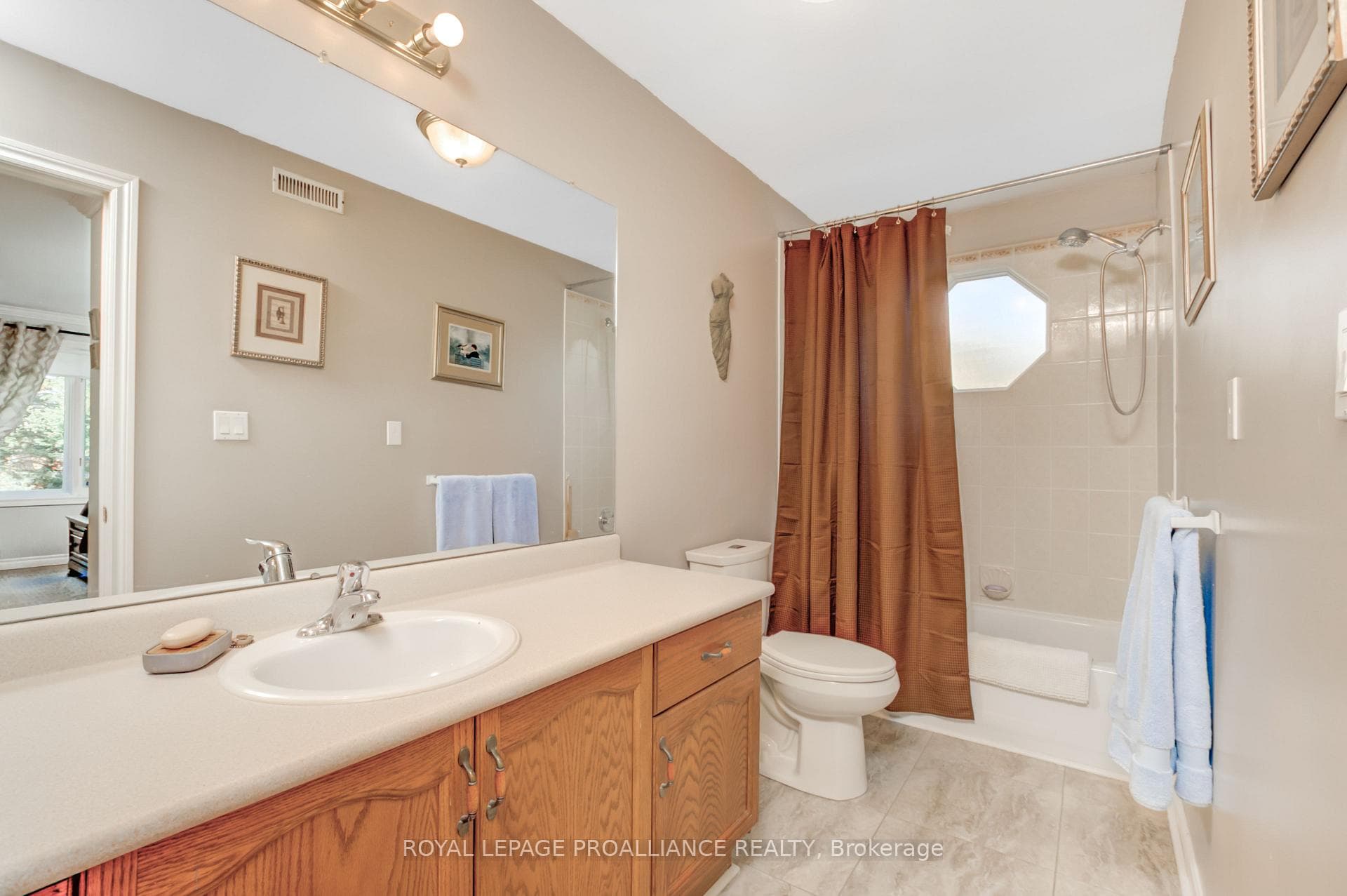 25 Mills Road photo 26