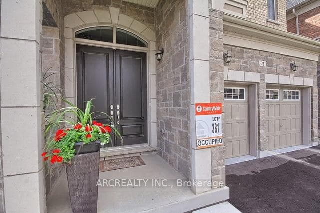 21 Fitzmaurice Drive photo 3