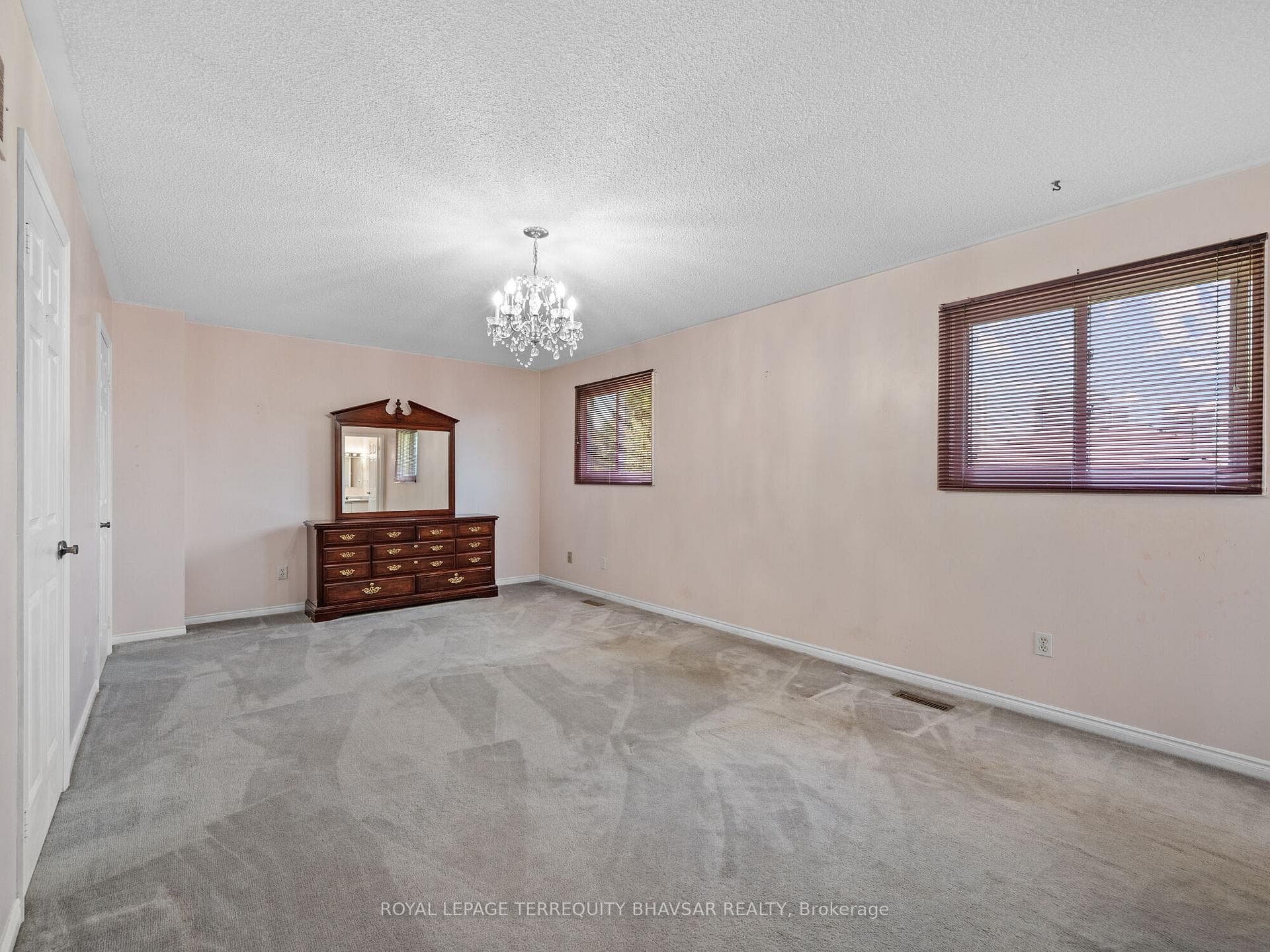 4565 Longmoor Road photo 25