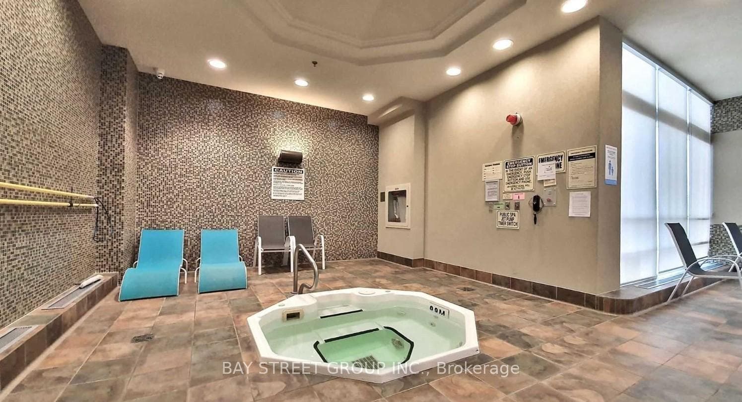 339 Rathburn Road Unit 1610 photo 26