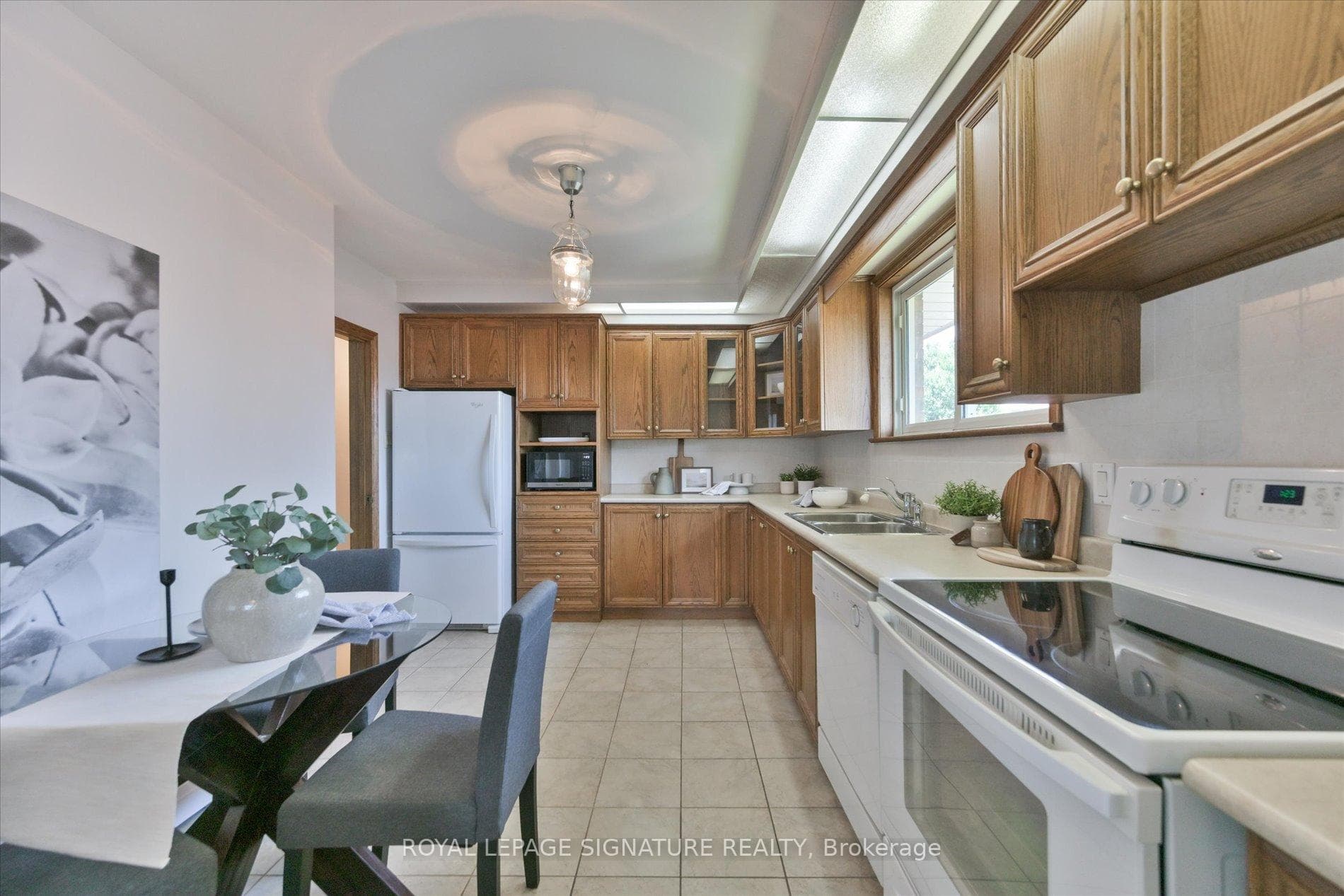 22 Anewen Drive photo 11