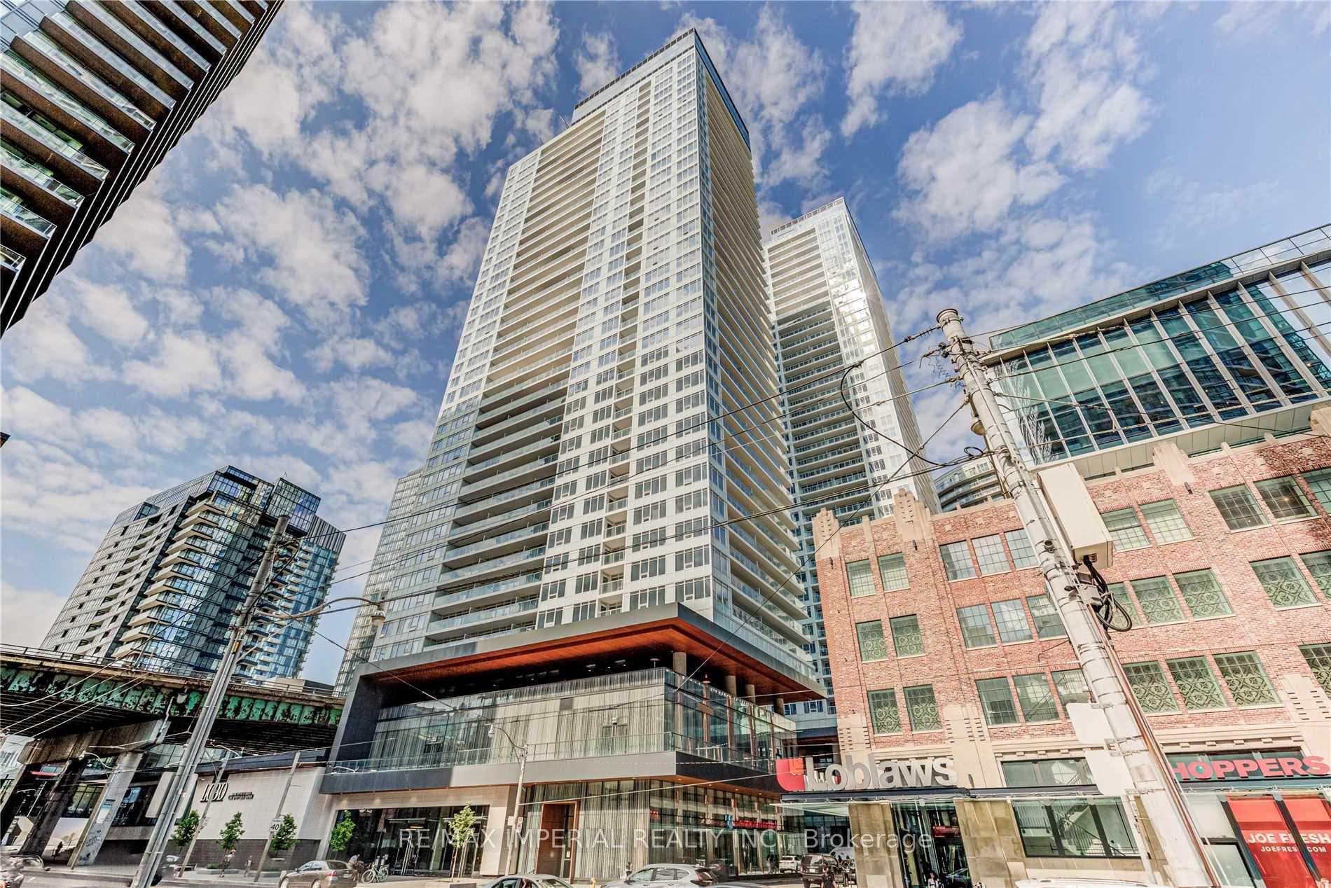19 Bathurst Street Unit 1211 photo 1