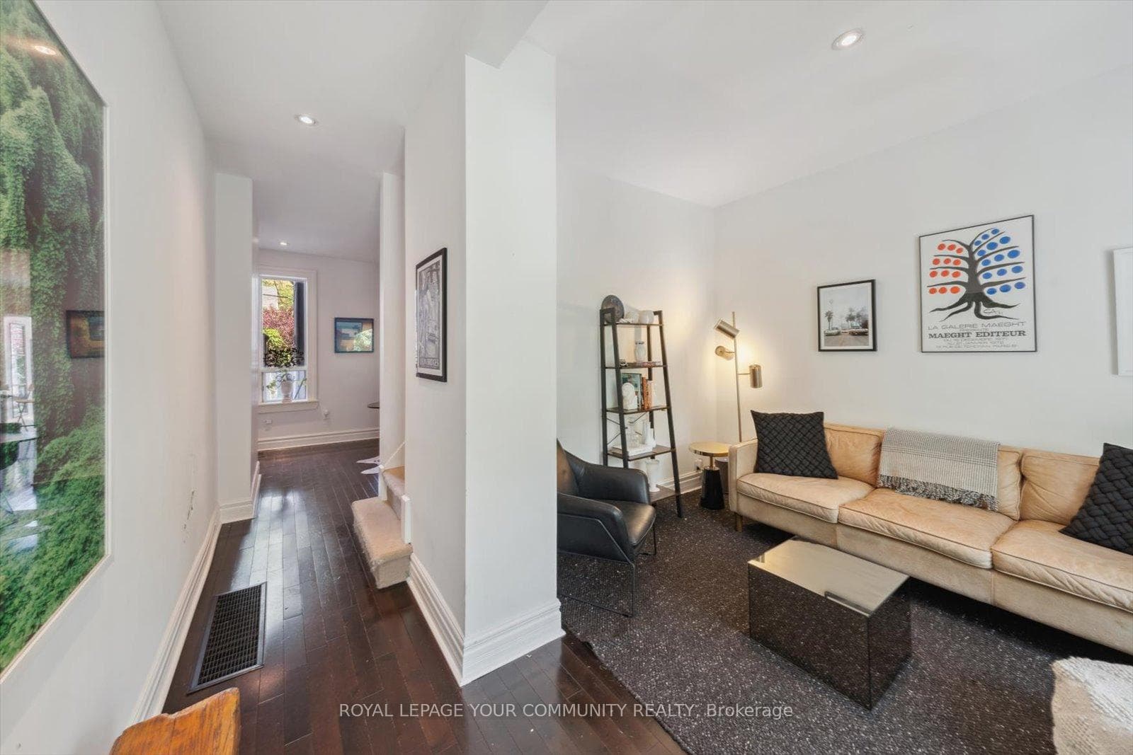 722 Adelaide Street photo 8