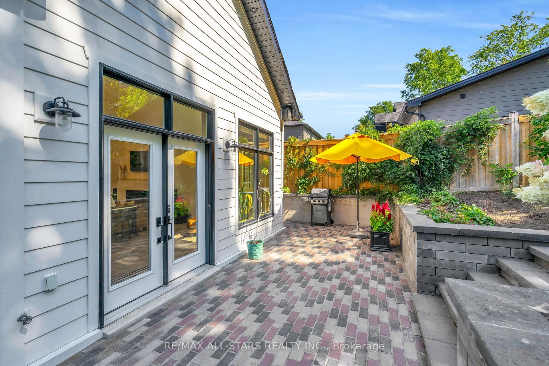 61 Holgate Street photo 36