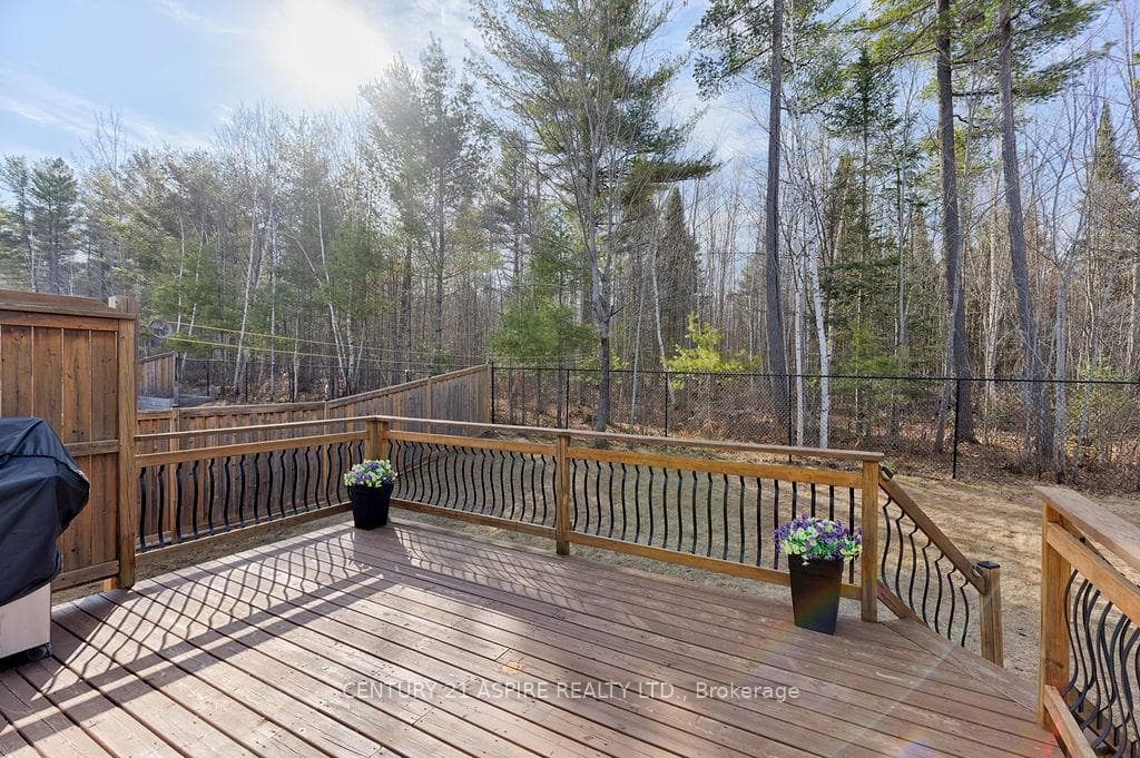 43 Dustin Drive photo 28