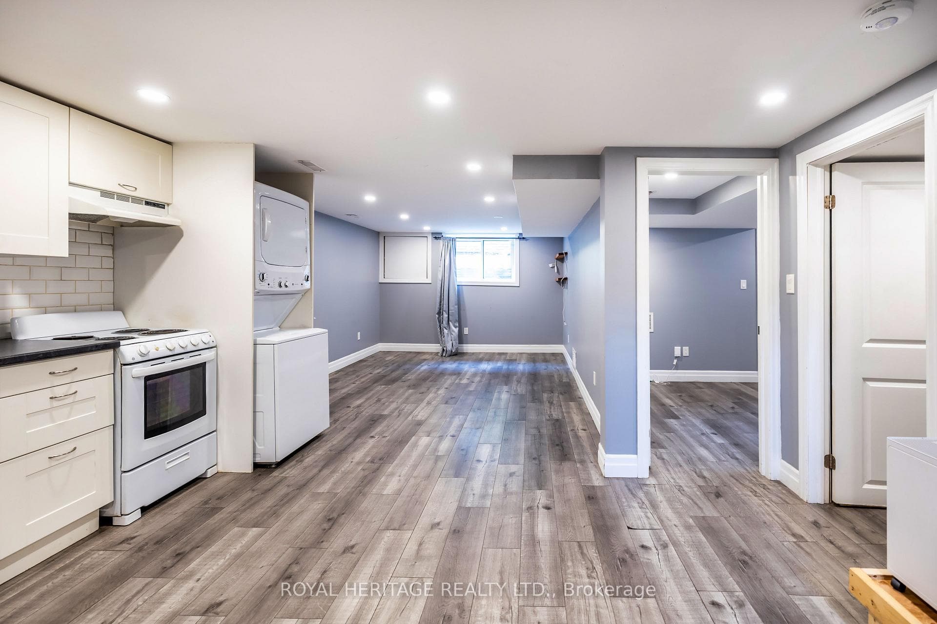 1041 Barnardo Avenue Unit 2 photo 2