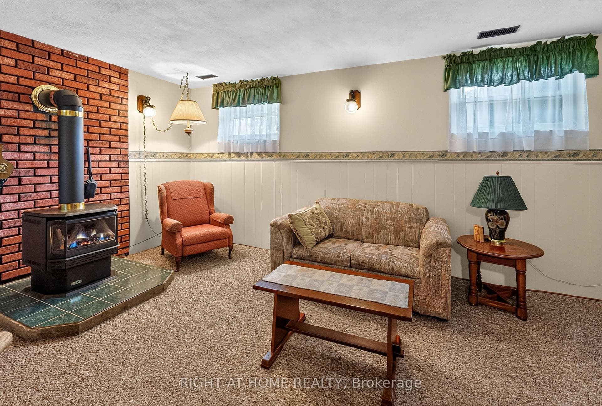 49 Locke Avenue photo 20
