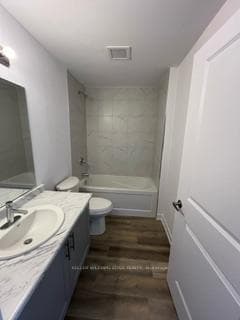 470 Dundas Street Unit 407 photo 7