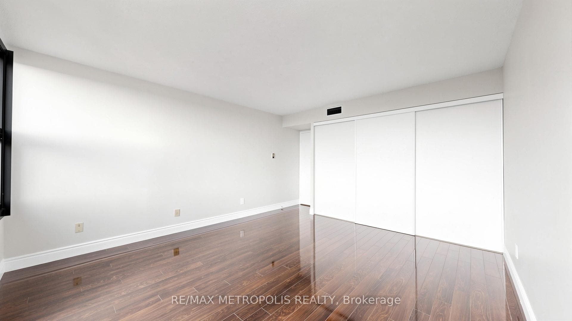 1300 BLOOR Street Unit 1803 photo 7